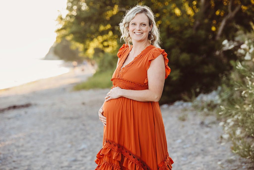 Maxi dress hot sale maternity photoshoot