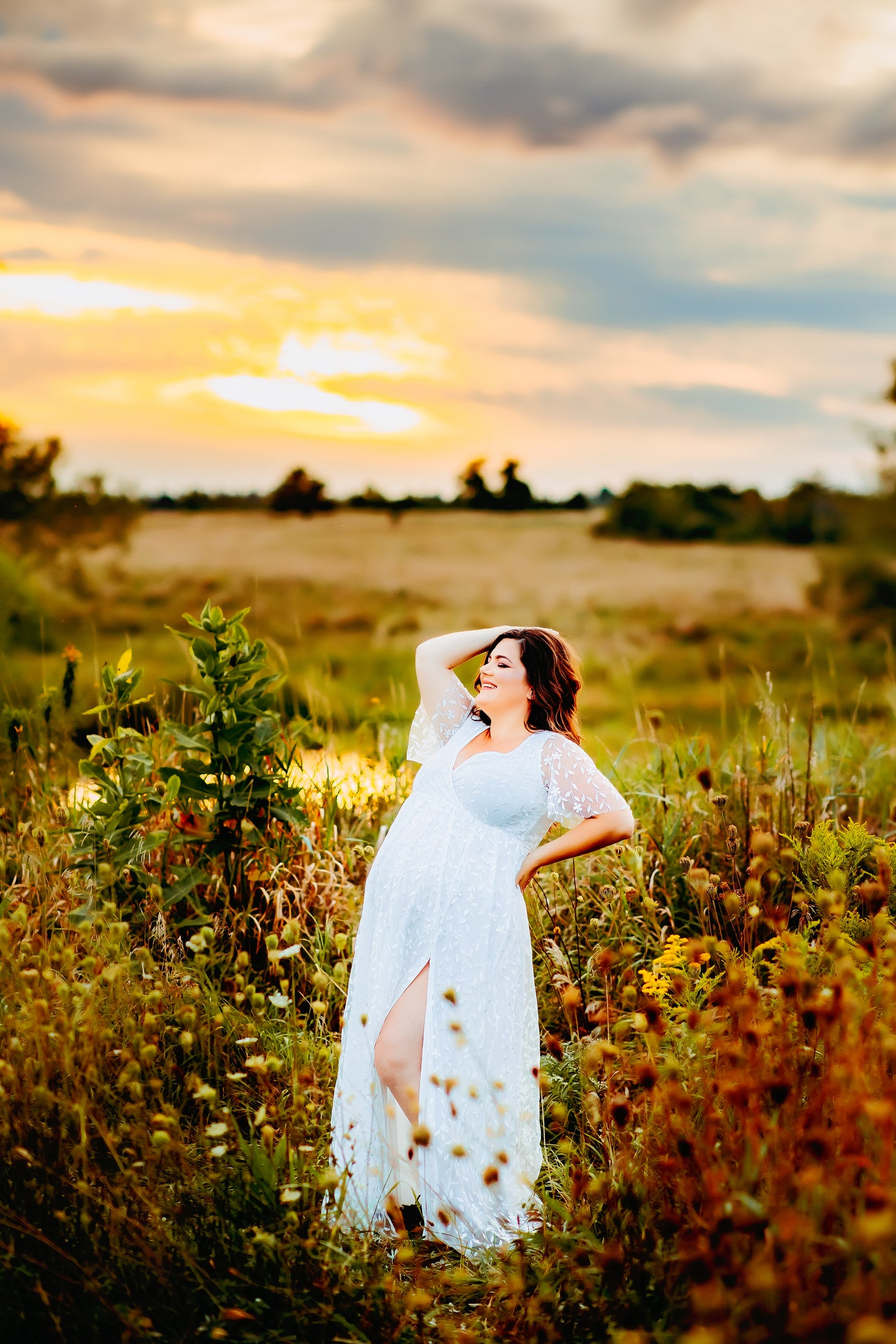 White Embossed Maxi - Large - maternity photoshoot dress