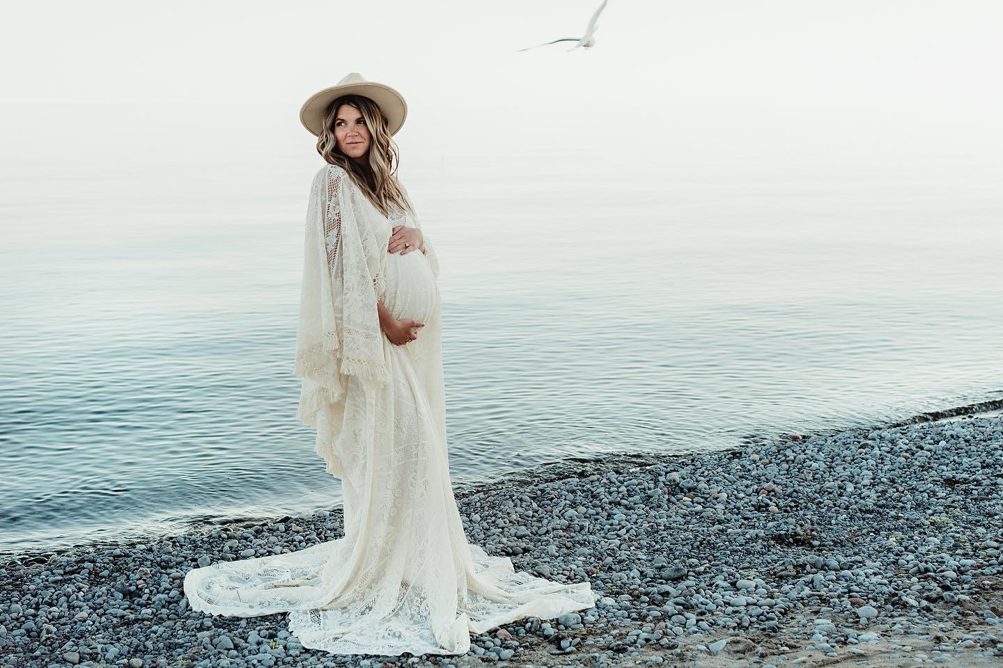 Cream Boho Hat - maternity photoshoot dress